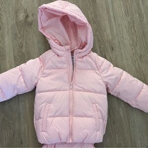 New Water Resistant Snow Suit Hooded PufferJacket and ski pants 4T